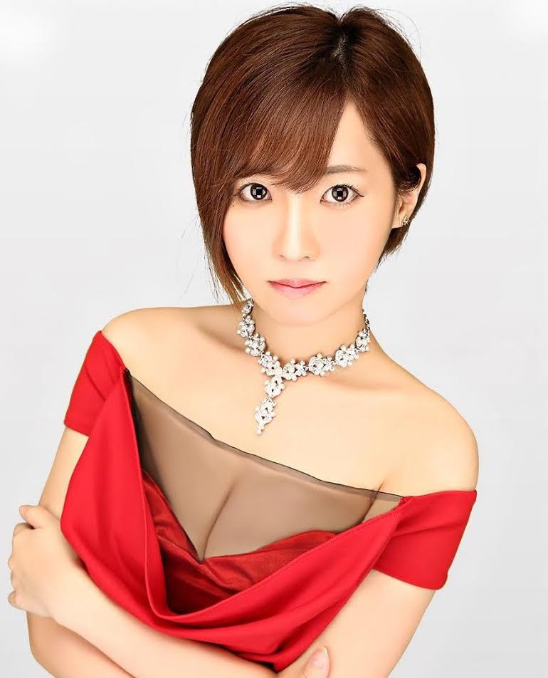 紗倉 しの
