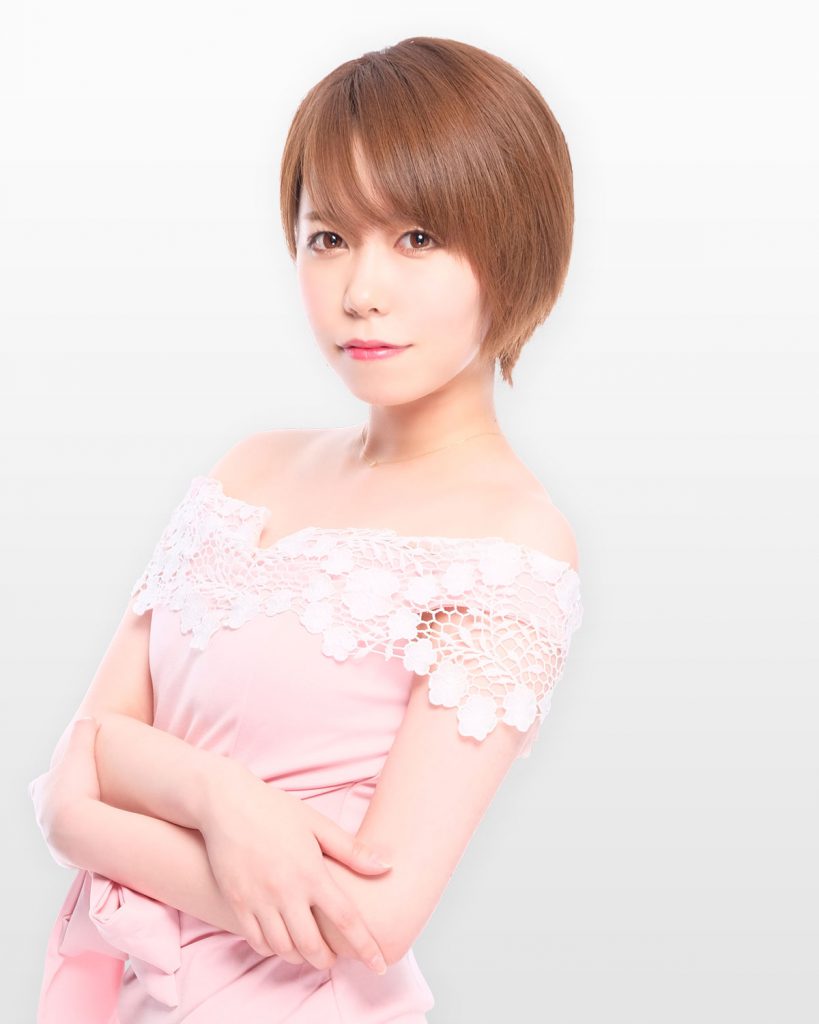 白鳥 ゆりあプロフィール写真2