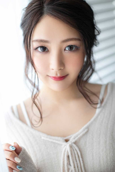 七緒　莉湖