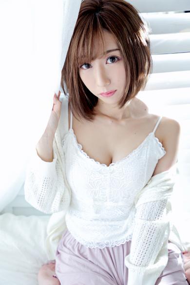 綾奈　凛プロフィール写真2