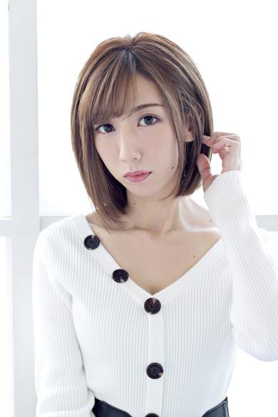 綾奈　凛プロフィール写真3