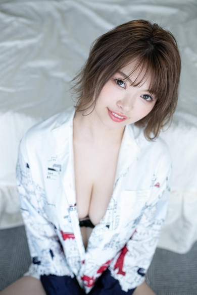 愛倉ななこプロフィール写真3