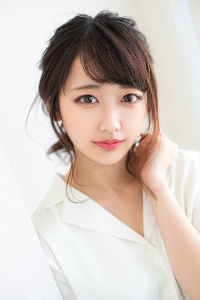 紫音りかプロフィール写真3