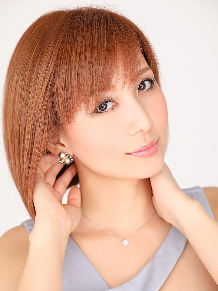 愛沢 みずほプロフィール写真2