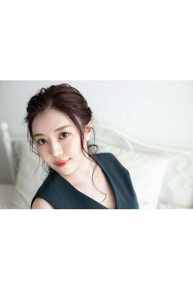 藤咲　りおなプロフィール写真2