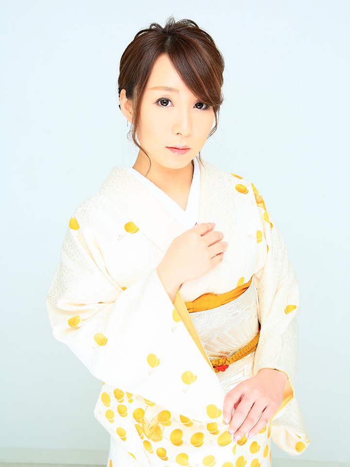 東條 えりかプロフィール写真4