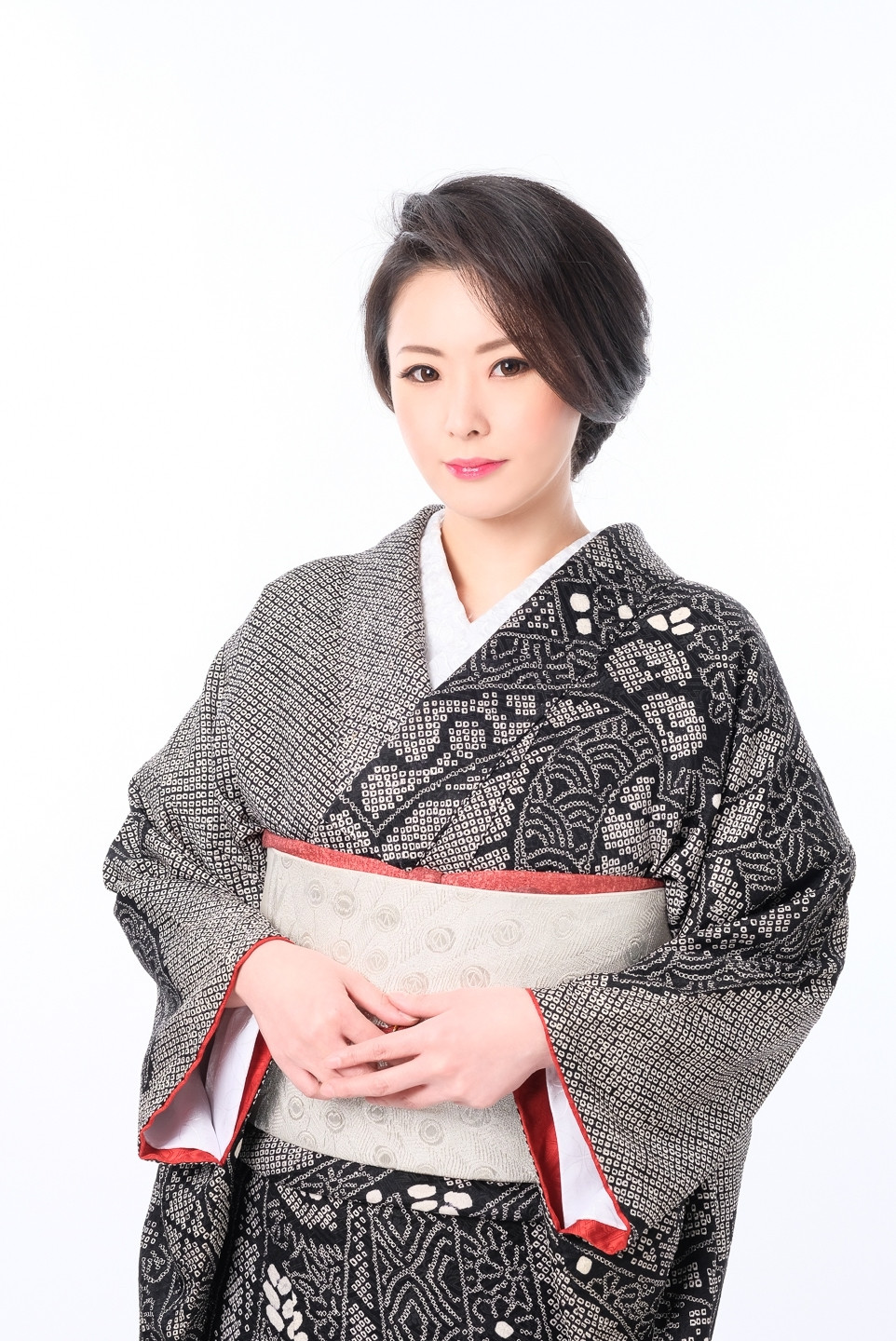 優木 杏那