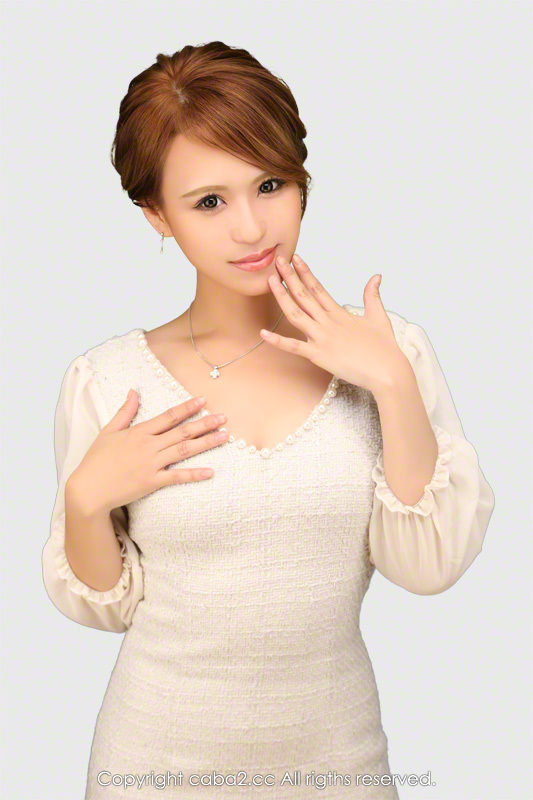 花華プロフィール写真4