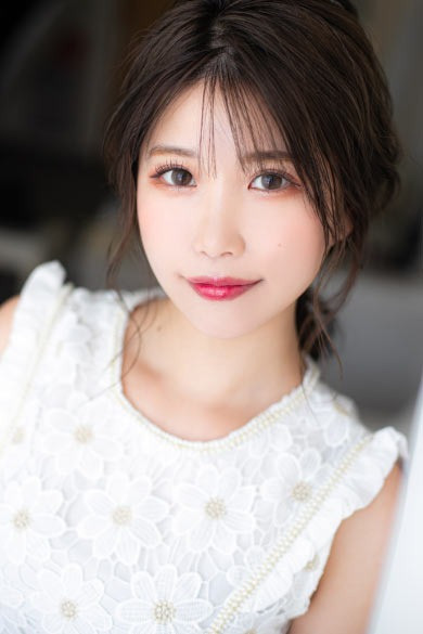 愛沢　あみ