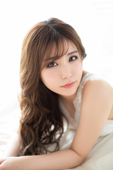春井　るねプロフィール写真4